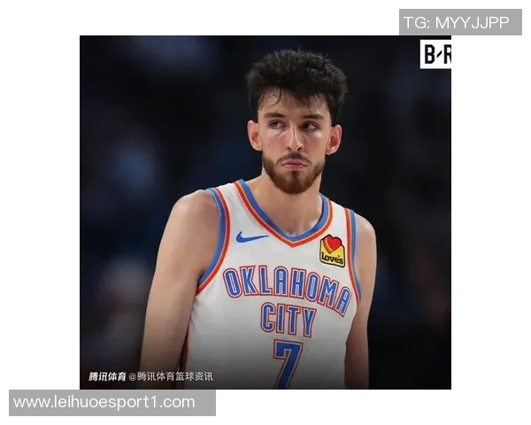 霍姆格伦回应阿伦被驱逐事件强调裁判判罚合理专注比赛表现